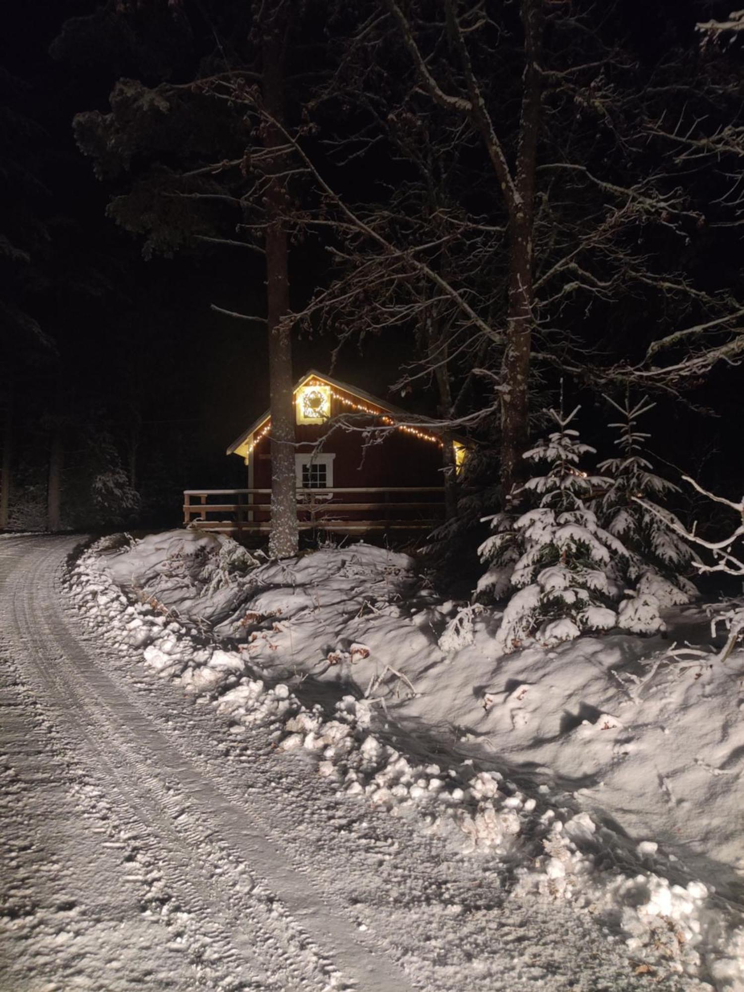 Davids Stuga Klassbol Bagian luar foto